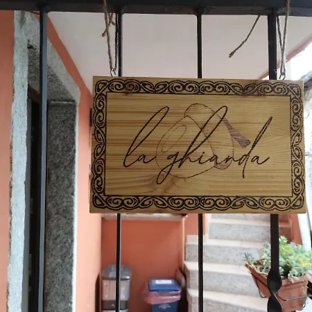 Apartmán La Ghianda Con Terrazza Cossogno